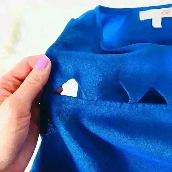 Gianni Bini Royal Blue Dress Shirt - Picture 3 of 5